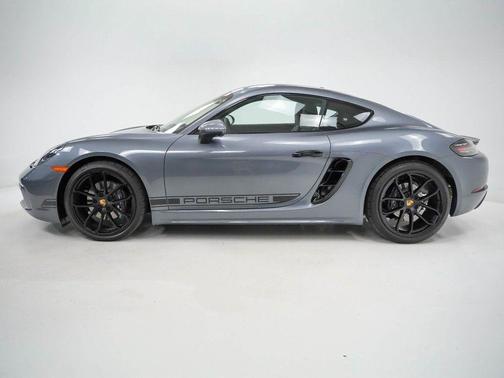 2025 Porsche 718 Cayman Style Edition