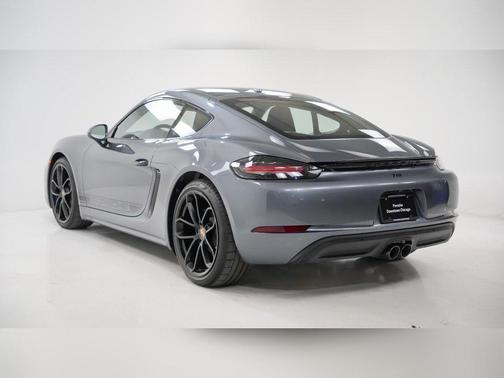 2025 Porsche 718 Cayman Style Edition