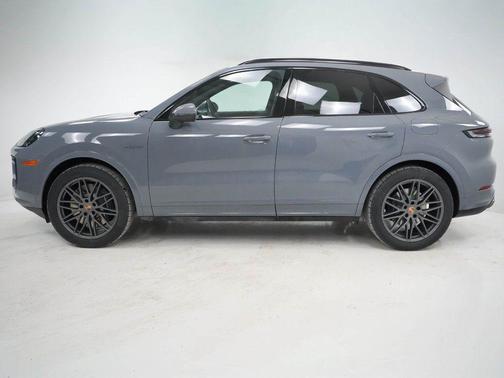 2026 Porsche Cayenne Cayenne E-Hybrid