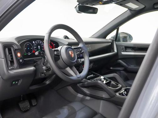 2026 Porsche Cayenne Cayenne E-Hybrid