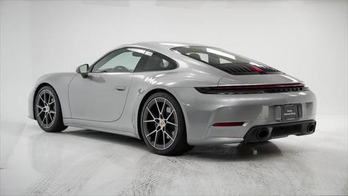 2025 Porsche 911 Carrera T