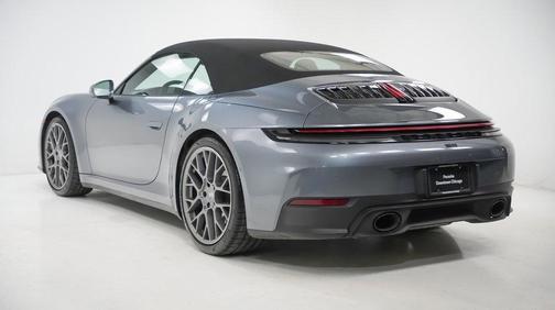 2025 Porsche 911 Carrera
