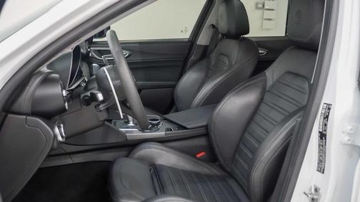 2019 Alfa Romeo Giulia Ti Sport