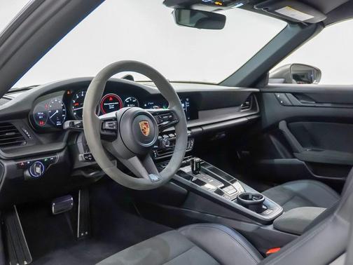 2023 Porsche 911 Targa 4 GTS