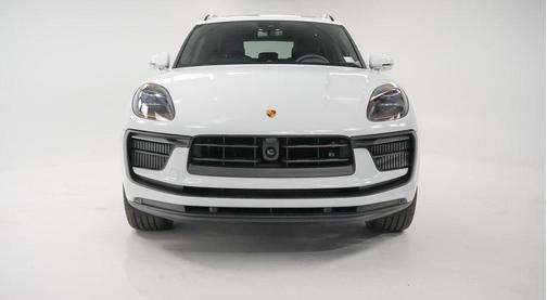2025 Porsche Macan S
