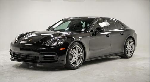 2018 Porsche Panamera 4