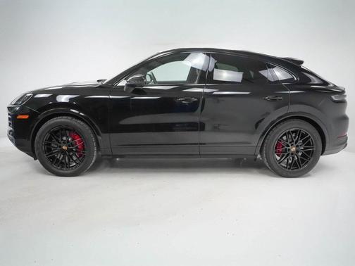 2025 Porsche Cayenne S