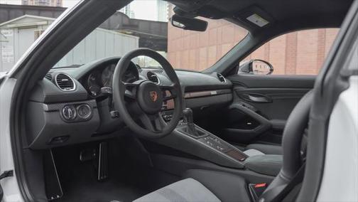 2024 Porsche 718 Cayman GT4 RS