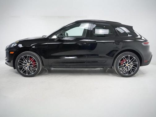 2026 Porsche Macan S