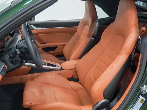 2026 Porsche 911 Carrera 4S Cabriolet