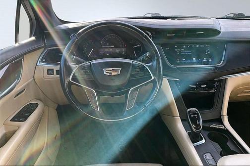 2017 Cadillac XT5 Premium Luxury