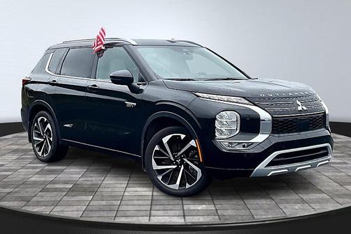 2023 Mitsubishi Outlander PHEV SEL