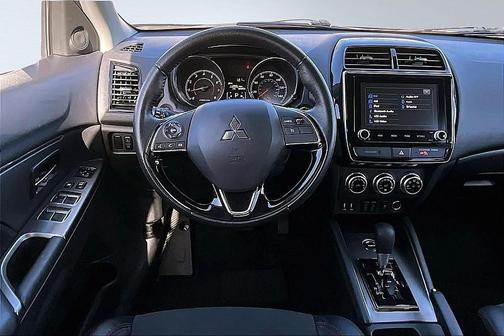 2024 Mitsubishi Outlander Sport SE