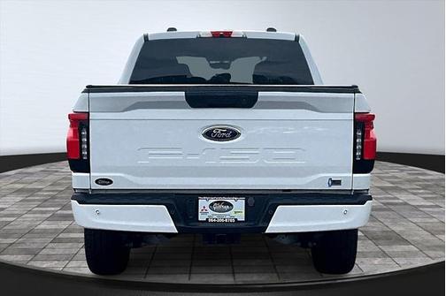 2023 Ford F-150 Lightning XLT