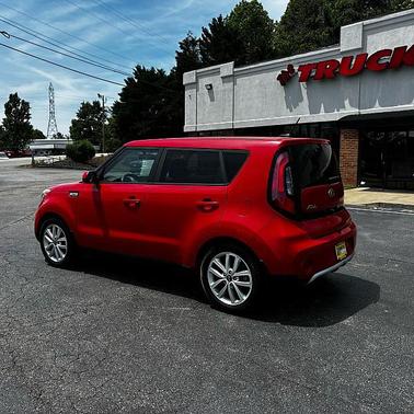 Inferno Red 2017 Kia Soul +