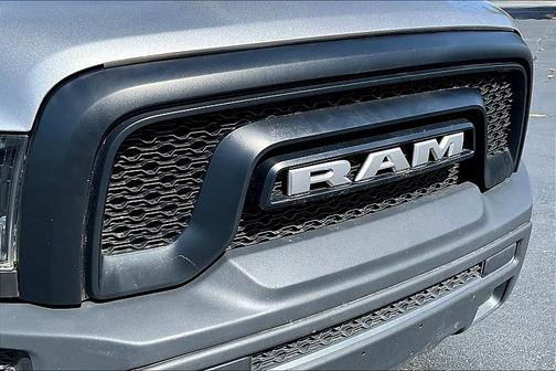 2024 RAM 1500 Classic Warlock Crew Cab 4x2 5'7' Box