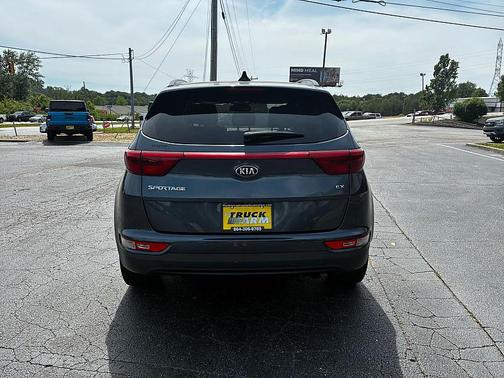 Pacific Blue 2018 Kia Sportage EX