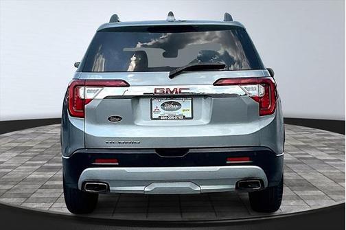 2023 GMC Acadia FWD SLT