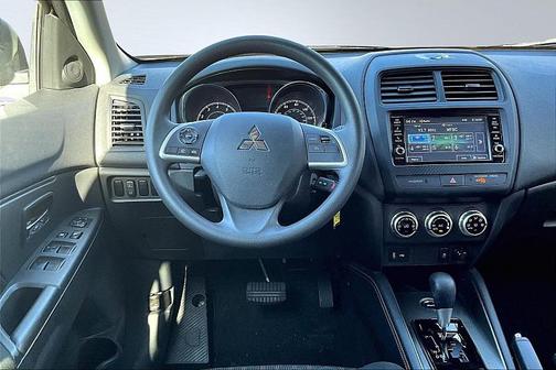 2023 Mitsubishi Outlander Sport 2.0 ES