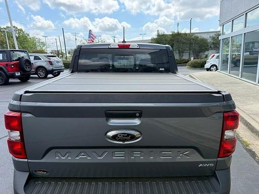Carbonized Gray Metallic 2024 Ford Maverick Lariat