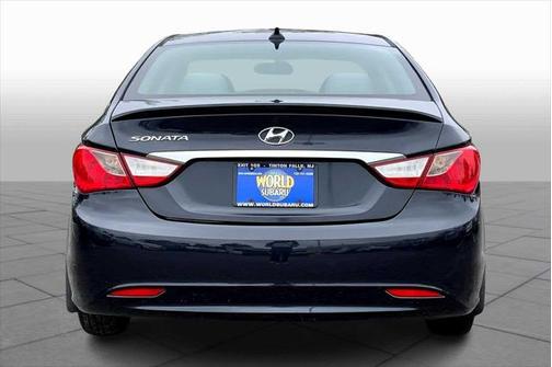 2013 Hyundai SONATA GLS