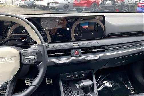 2025 Kia K4 GT-Line Turbo