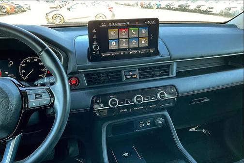 2023 Honda Pilot Touring 8-Passenger