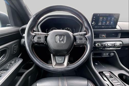Diffused Sky Pearl 2023 Honda Pilot AWD TrailSport