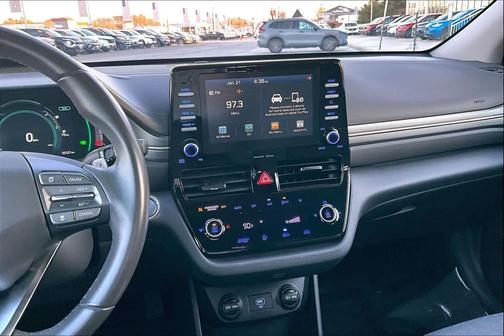 2020 Hyundai IONIQ EV SE