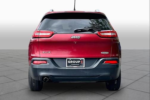 Deep Cherry Red Crystal Pearlcoat 2014 Jeep Cherokee Latitude