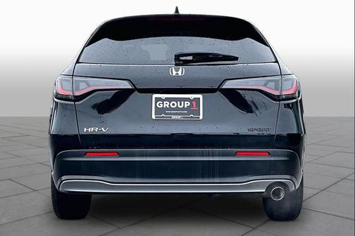 Crystal Black Pearl 2025 Honda HR-V AWD Sport