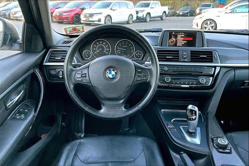 2016 BMW 320 i