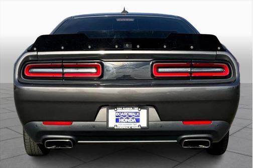2016 Dodge Challenger R/T Scat Pack