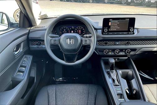 2025 Honda Accord LX 1.5T