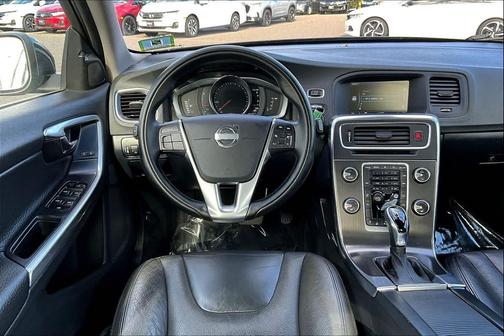 2014 Volvo S60 T5