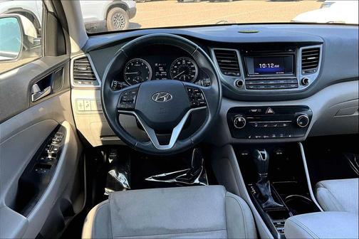 2017 Hyundai TUCSON Sport