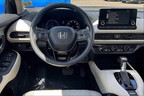 2025 Honda HR-V LX