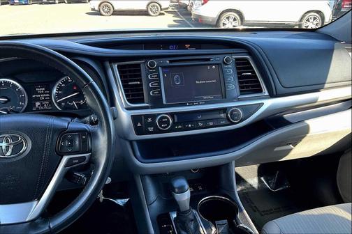 2016 Toyota Highlander LE Plus