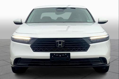 Platinum White Pearl 2023 Honda Accord LX 1.5T