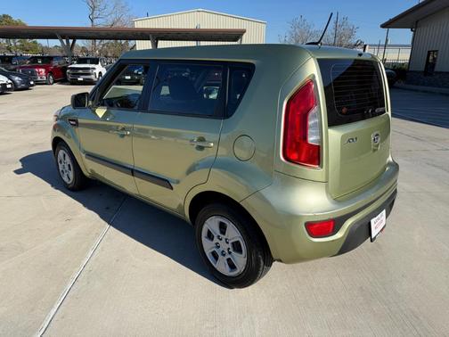 2013 Kia Soul Base