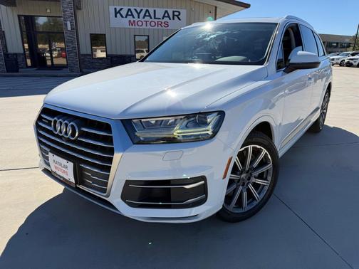 2019 Audi Q7 55 Premium Plus