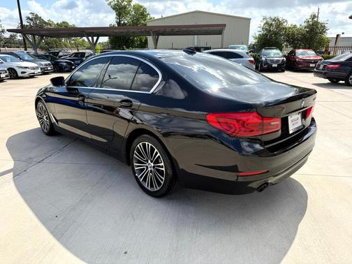 2019 BMW 530 i