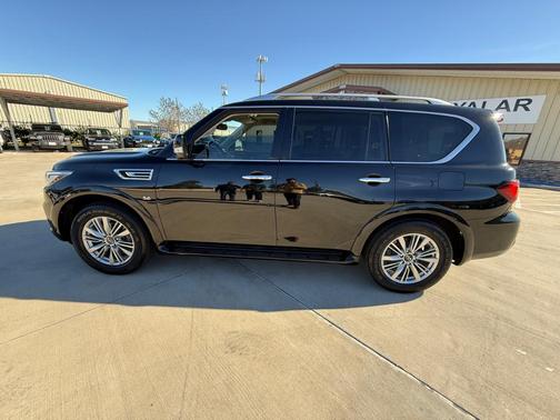 2018 INFINITI QX80 Base