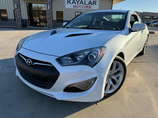2015 Hyundai Genesis Coupe 3.8 Base