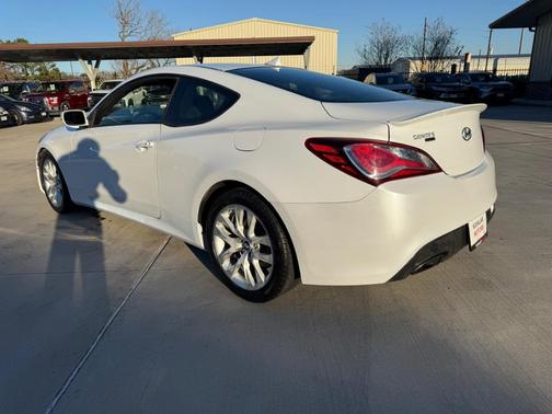 2015 Hyundai Genesis Coupe 3.8 Base