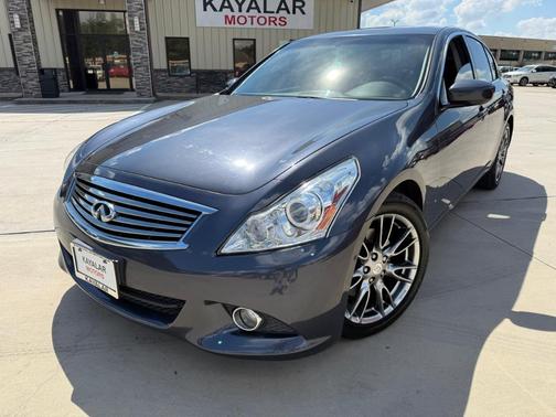 2011 INFINITI G37 Journey