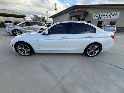 2018 BMW 330 i