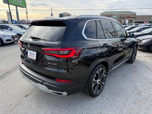 2022 BMW X5 sDrive40i