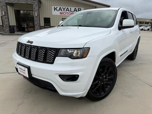 2021 Jeep Grand Cherokee Laredo