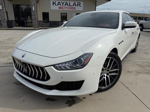 2021 Maserati Ghibli Base